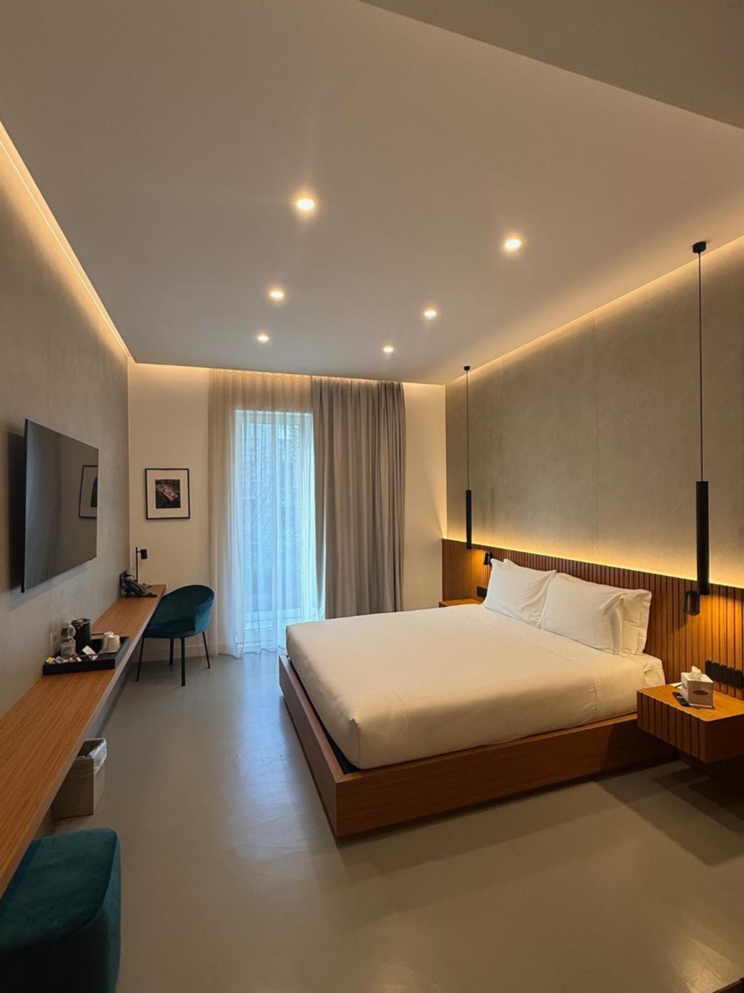 Superior Double Room,1743952075:JPEG